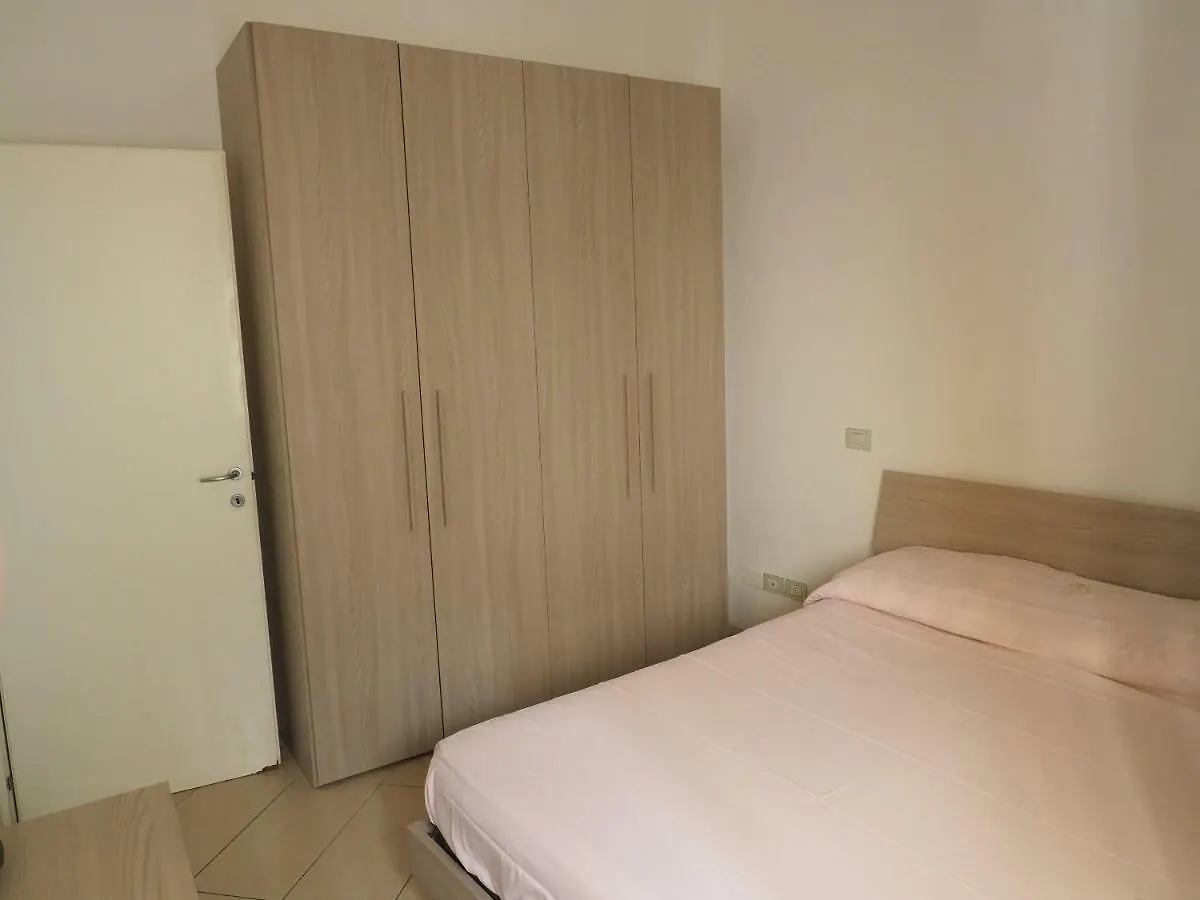 רימיני Appartamento In Centro Storico, Vicino Alla Stazione E Al Mare